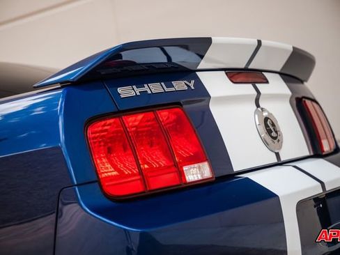 Used 2009 Ford Mustang Shelby GT500 RWD image 29