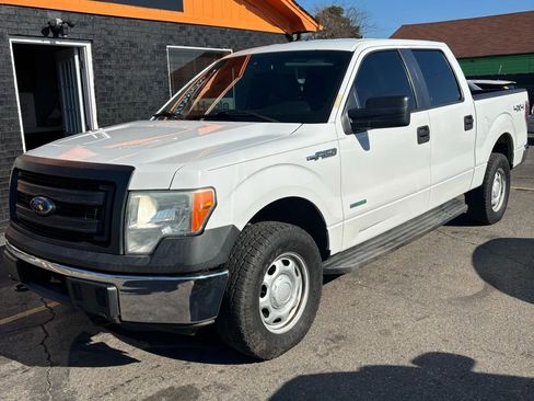 Used 2013 Ford F150 XL w/ Mid Equipment Group image 1