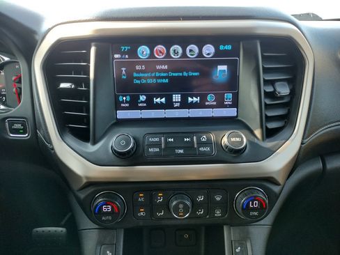 Used 2019 GMC Acadia Denali FWD image 27
