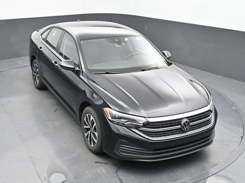 Used 2024 Volkswagen Jetta S FWD image 36
