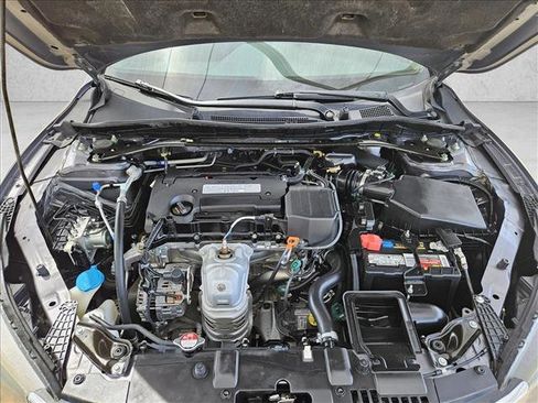 Used 2015 Honda Accord EX image 24