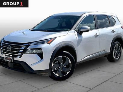 Used 2025 Nissan Rogue SV