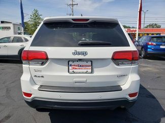 Used 2022 Jeep Grand Cherokee Laredo X AWD/4WD video 4