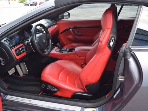 Used 2019 Maserati GranTurismo Sport RWD image 31
