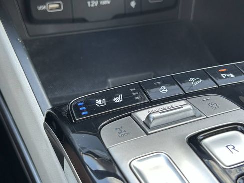 Certified 2023 Hyundai Tucson Limited AWD/4WD image 30