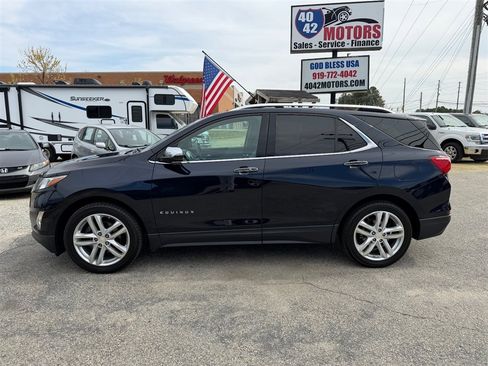 Used 2020 Chevrolet Equinox Premier image 2