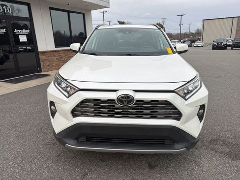 Used 2019 Toyota RAV4 Limited w/ Cold Weather Package image 10