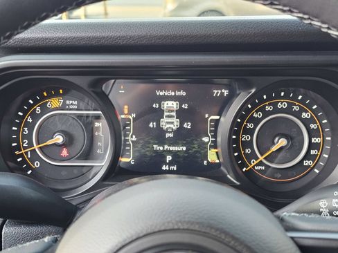 New 2026 Jeep Wrangler Unlimited Sport AWD/4WD image 21