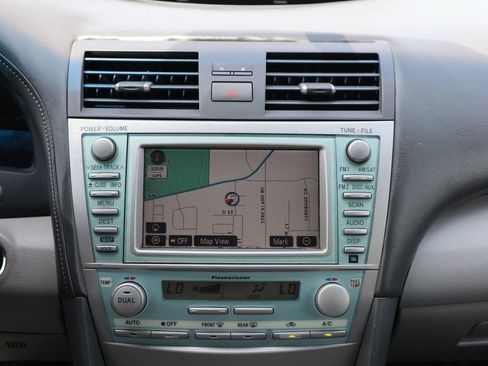 Used 2008 Toyota Camry Hybrid FWD image 21