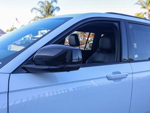 New 2025 Jeep Grand Cherokee Limited w/ Luxury Tech Group II image 12