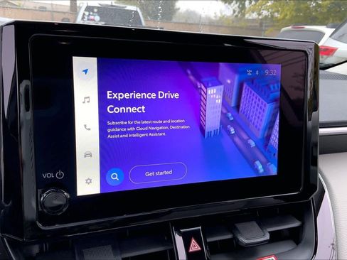 Used 2026 Toyota Corolla Cross L image 30