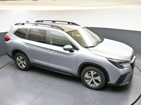 Used 2024 Subaru Ascent Premium w/ Convenience Package image 51