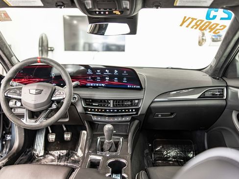 Used 2025 Cadillac CT5 V Blackwing image 35