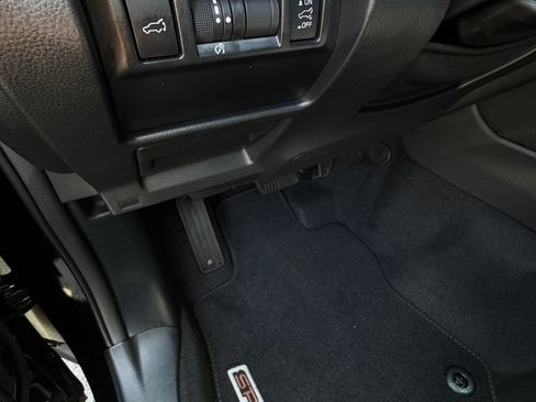Used 2025 Subaru Forester Sport AWD/4WD image 16