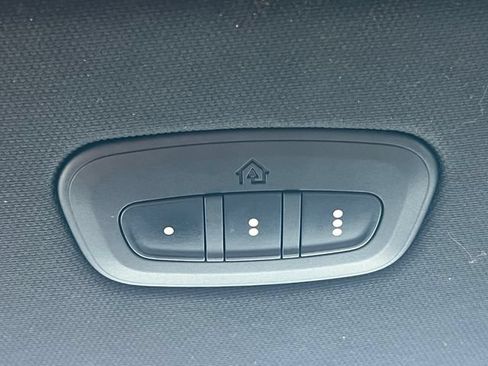 Used 2019 RAM 1500 Big Horn AWD/4WD image 9
