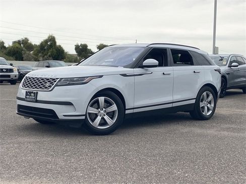 Used 2018 Land Rover Range Rover Velar S image 2