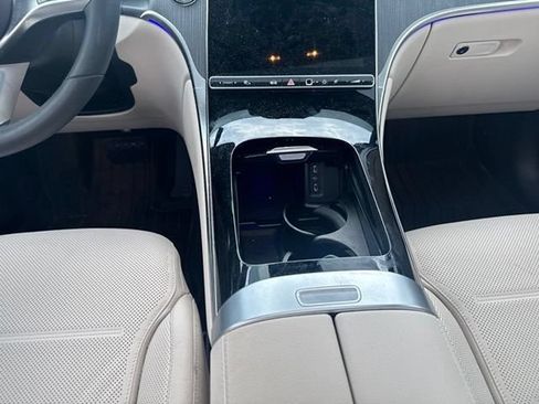 Used 2026 Mercedes-Benz GLC 300 4MATIC image 19