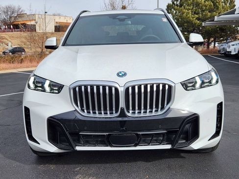 Used 2026 BMW X5 xDrive50e w/ M Sport Package AWD/4WD image 6