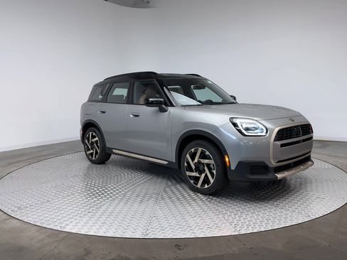 Used 2026 MINI Cooper Countryman S image 2