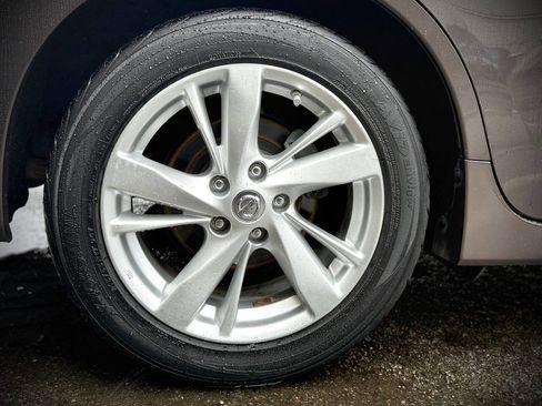 Used 2013 Nissan Altima 2.5 SL FWD image 17