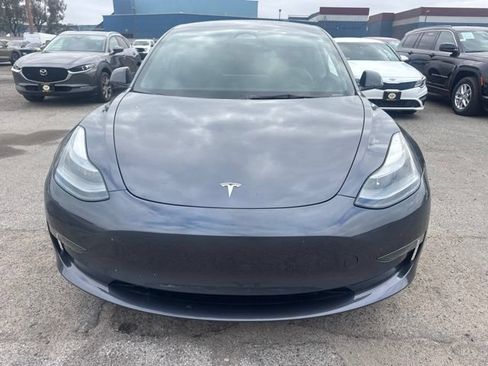 Used 2023 Tesla Model 3 Standard Range RWD image 2