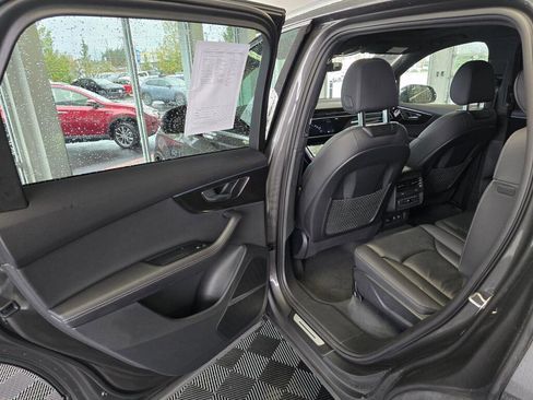 Used 2025 Audi Q7 3.0T Premium Plus image 36