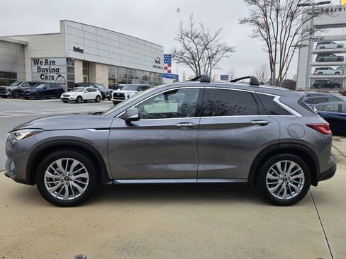 Certified 2025 INFINITI QX50 Luxe image 2