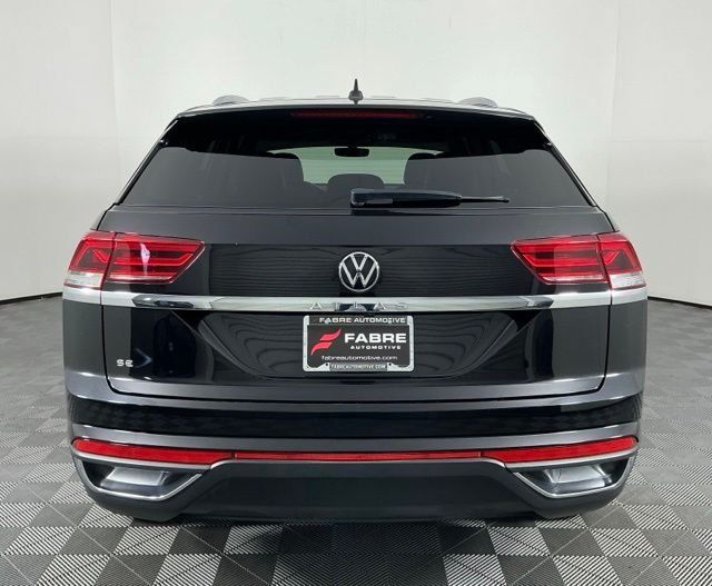 Used 2022 Volkswagen Atlas Cross Sport SE FWD image 6
