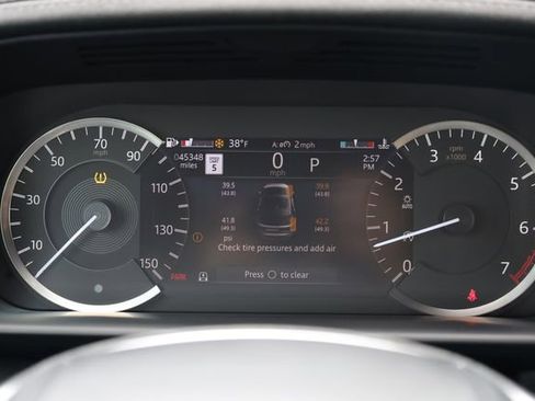 Used 2023 Land Rover Discovery S R-Dynamic image 17