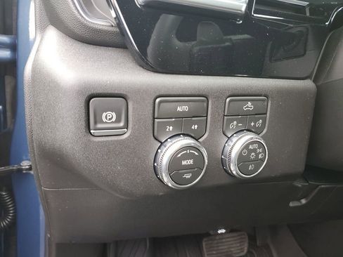 New 2026 GMC Sierra 1500 Elevation image 19