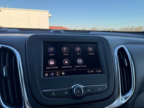 Used 2022 Chevrolet Equinox LT image 21