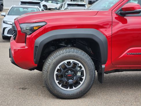 New 2026 Toyota Tacoma TRD Off-Road w/ TRD Off Road Upgrade Package AWD/4WD image 7