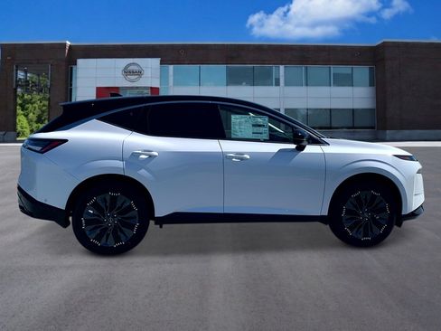 New 2026 Nissan Murano Platinum AWD/4WD image 3
