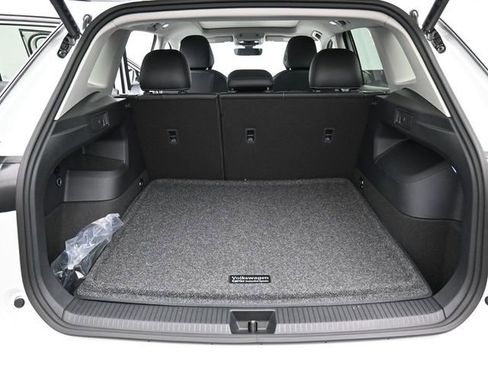 New 2026 Volkswagen Tiguan SE AWD/4WD image 12