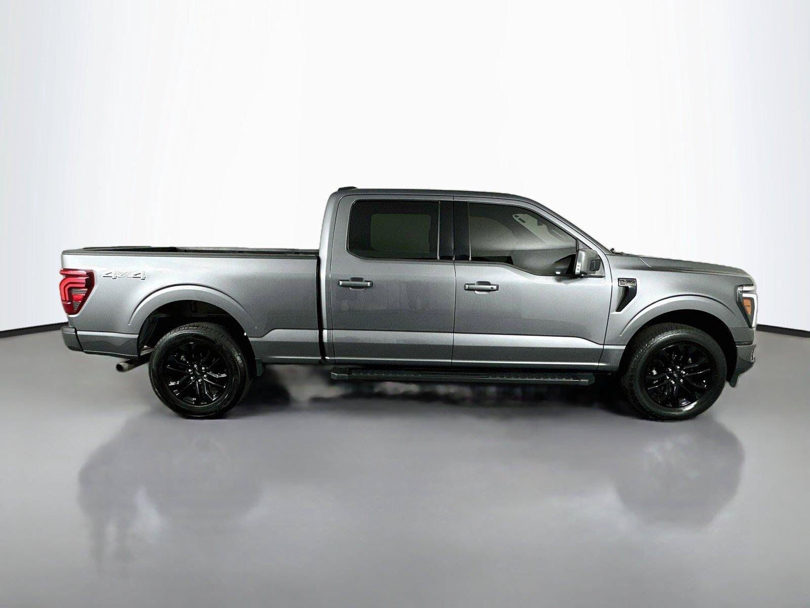Used 2024 Ford F150 Lariat AWD/4WD image 17