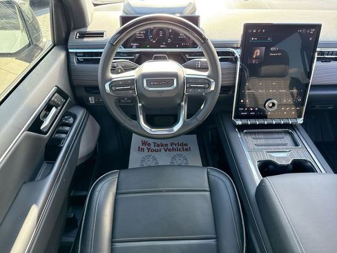 Used 2025 GMC Sierra EV Denali image 14