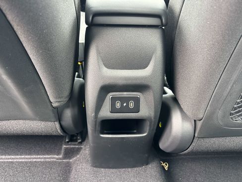 New 2026 Hyundai Venue SEL image 9