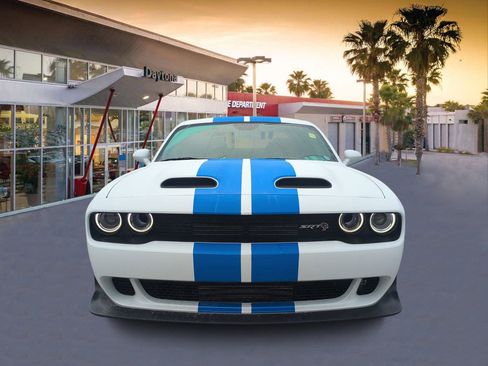 Used 2022 Dodge Challenger SRT Hellcat image 8