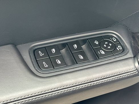 Certified 2024 Porsche Cayenne Turbo GT AWD/4WD image 13