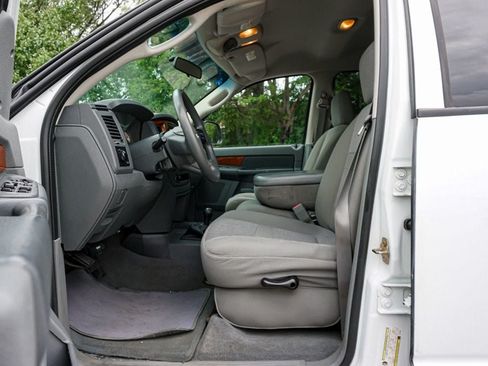 Used 2006 Dodge Ram 2500 Truck SLT w/ Trailer Tow Group AWD/4WD image 8