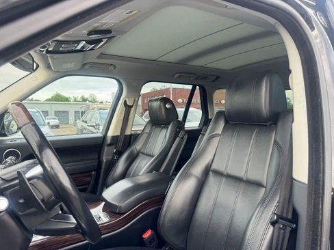 Used 2016 Land Rover Range Rover Supercharged image 8