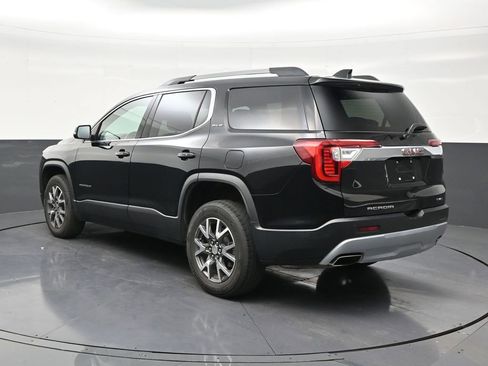 Used 2021 GMC Acadia SLE w/ Driver Convenience Package image 3