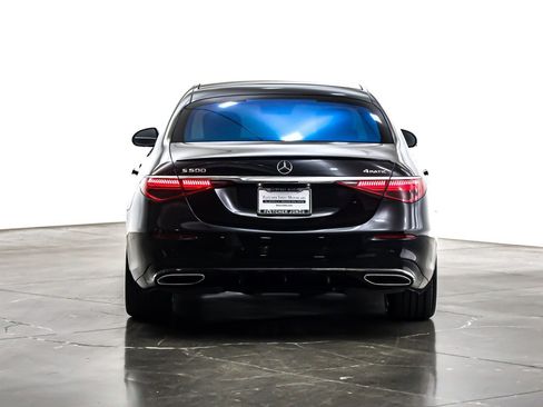 Used 2023 Mercedes-Benz S 500 4MATIC image 4