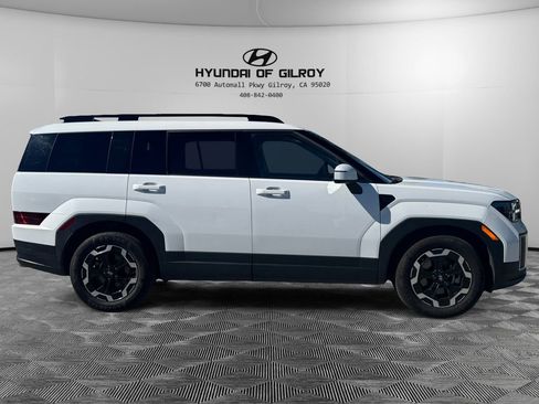 Used 2024 Hyundai Santa Fe SEL image 4