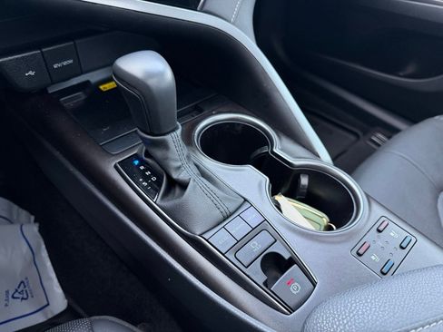 Used 2024 Toyota Camry XSE image 20