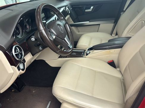 Used 2015 Mercedes-Benz GLK 350 2WD image 9