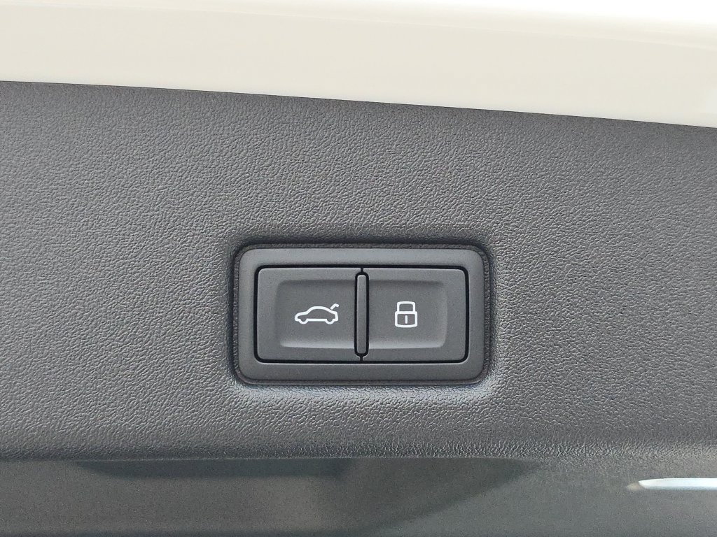 New 2026 Audi Q5 Premium AWD/4WD image 13