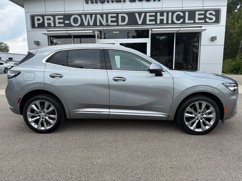 Certified 2023 Buick Envision Avenir FWD image 2