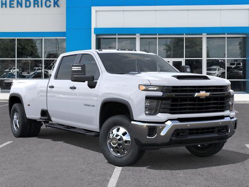 New 2026 Chevrolet Silverado 3500 W/T AWD/4WD image 9