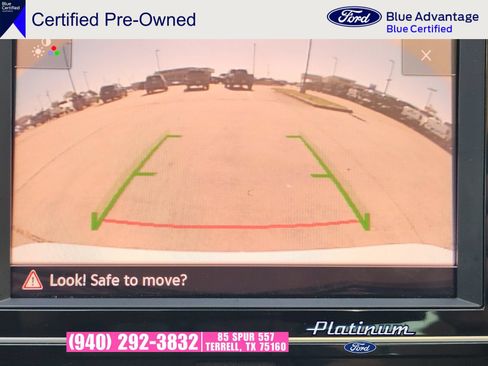Used 2024 Volkswagen Jetta SE w/ Panoramic Sunroof Package FWD image 18